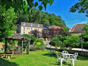 Hôtel Restaurant Plaisance-Piscine couverte et chauffée- Proche Sarlat-